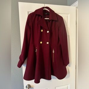 Rich Burgundy Winter Pea coat. Beautiful. Slightly used. XL